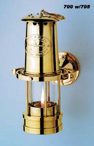 Yacht Lamp